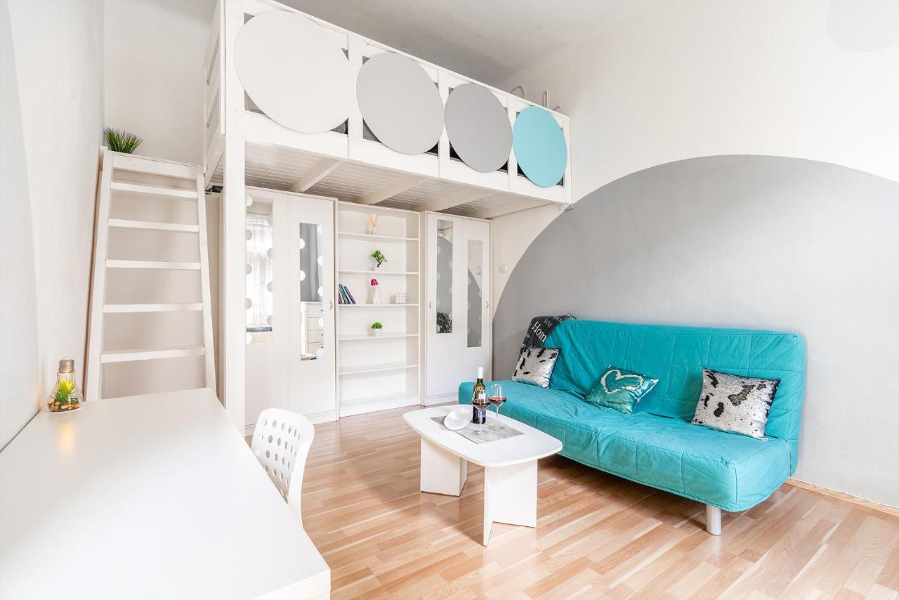 Sunny Dots Apartment - Free Parking! 부다페스트 외부 사진